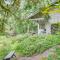 Quiet and Romantic Riverfront McKenzie Bridge Cabin! - McKenzie Bridge
