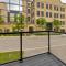 ENTIRE BACHELOR UNIT EN-SUITE ACROSS FROM GOOGLE - br4 - كيتشنر