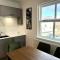 3 bed flat in Holmes Chapel Harry Styles village - هولمز تشابل