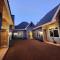 Moshi Epic Accommodation