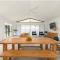 Eleven Watson Guesthouse