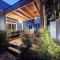 Moshi Epic Accommodation