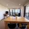 Posh in Phillip - 2bd 2bth Apt