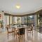 Perth 2-Story, Views, BBQ & More