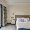 Lindsay Manor RAGA 4BHK Private Pool 1KM Beach