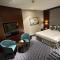 Versailles by Vieras Hotel