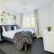 aday - Modern 2 Bedroom Charming Central Apartment with Public Parking