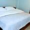 Handsome Home Renovated - close to Metro - Lanham