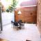 Spacious CBD terrace - 3 beds, wifi and parking