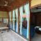 Yerrata Resorts