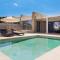 Orelia Luxury Villas