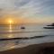 Atardecer en Playa Sardina - 萨迪纳