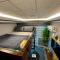 Jimenez Staycation Unit 406 Quirino west tower The Residence at Commonwealth by Century - 马尼拉