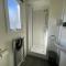 Great 8 Berth Caravan At Highfield Grange, Clacton-On-Sea Ref 26214O - Clacton-on-Sea