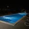 Chalet-Mobilehome mit Pool - Turanj
