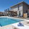 Serendib Luxury Sorrento Resort Living