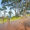 Jado on the Lake, Jervis Bay