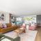 Yo Caba Caba - Beach House with a Colourful Twist!