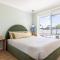 Yo Caba Caba - Beach House with a Colourful Twist!