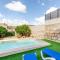 YourHouse Cas Forner