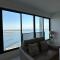 Seaview Premium Duplex in Gurney with WiFi & Full Kitchen 12B - 乔治市