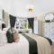 Beautiful Wembley Gem - Parking -Sleeps 14 - Lontoo