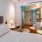 citizenM Schiphol Airport