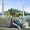 Beachfront - Sapphire Vista 3BR condo - A247