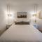 Cozy Condo in Chelan with Balcony & Views - 奇兰