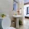 Hirwado Homes - With 5 Beds, 2Baths & Balcony