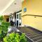 Hotel Two Select