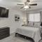 Comfort and Style in the Phoenix Biltmore Area!