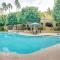 Comfort and Style in the Phoenix Biltmore Area!