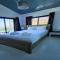 3 Bedroom Villa, private pool, hot tub