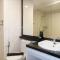 Luxurious Studio at Mataram City Apartment By Travelio - 科贾扬 Luxurious Studio at Mataram City Apartment By Travelio - 科贾扬