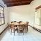 Charming house 5 min airport with Ac