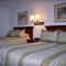 Gladstone Inn and Suites