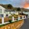 Manor on the Bay Guest House
