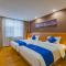 Super 8 Hotel Select Guangzhou Station Xicun Metro Station