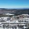 Summit205C Across From Village Sleep 10 VIEWS WiFi Fireplace - سنوشو