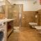 Sunny haven apartment with direct access to the pool - Nova Vas