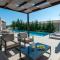 Villa Efa by Villas Holiday