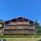 Appartement 2 Pièces avec Terrasse et Parking, Centre Village à La Clusaz, Proche Pistes et Commerces - FR-1-437-96