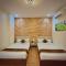 LuckyStar Hotel