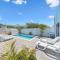 Amazing 2BR SuitePoolPatioBBQ5 min-Palm Beach