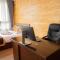 LuckyStar Hotel