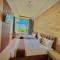 LuckyStar Hotel