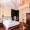 Emerald Hotel