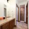 Peregrine Point 204