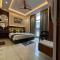 Hotel Shakuntla Palace - 400 Meters away from Vishnu Pad Temple 7 mins walk